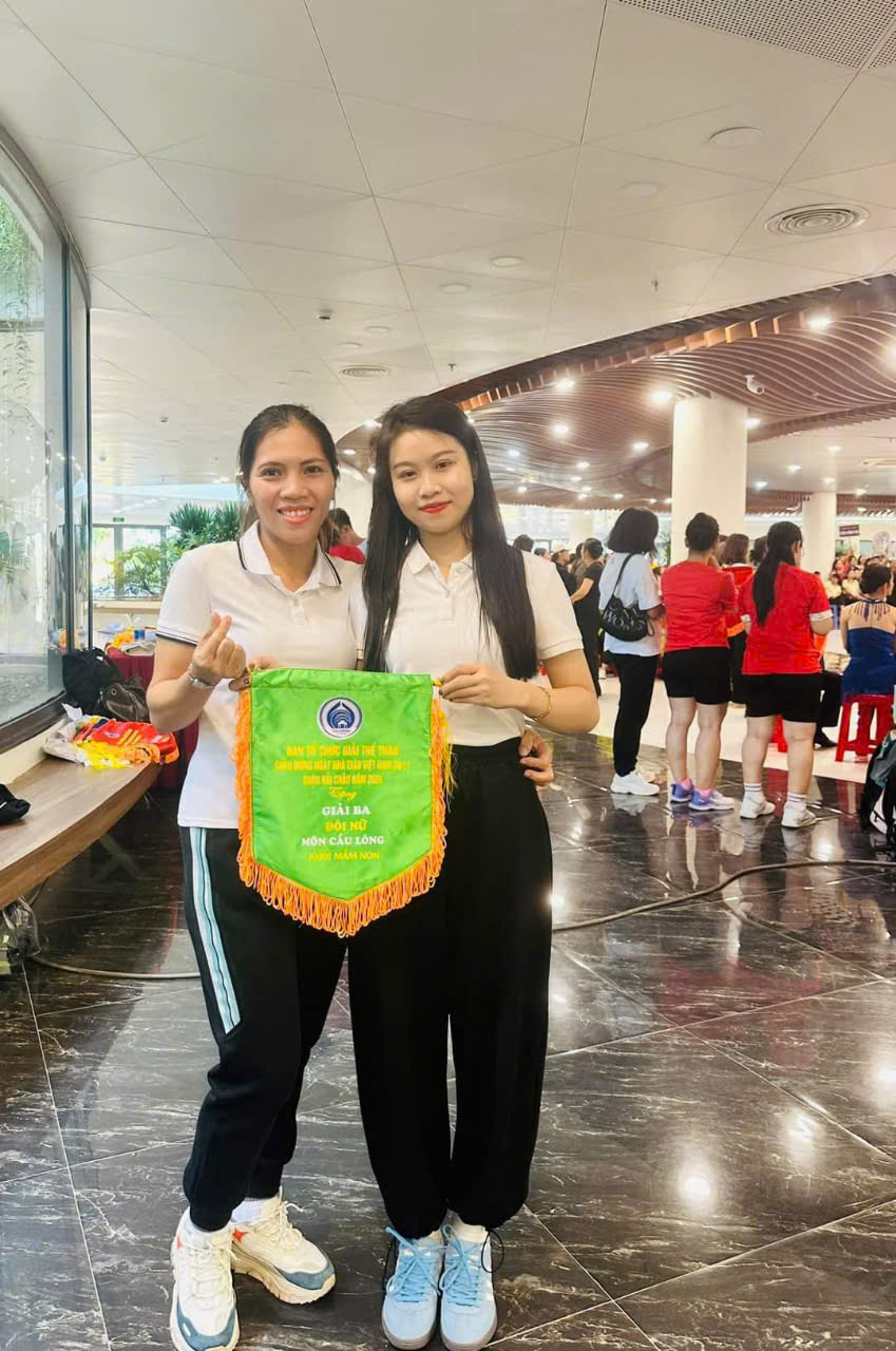 hinh the thao nha giao 11