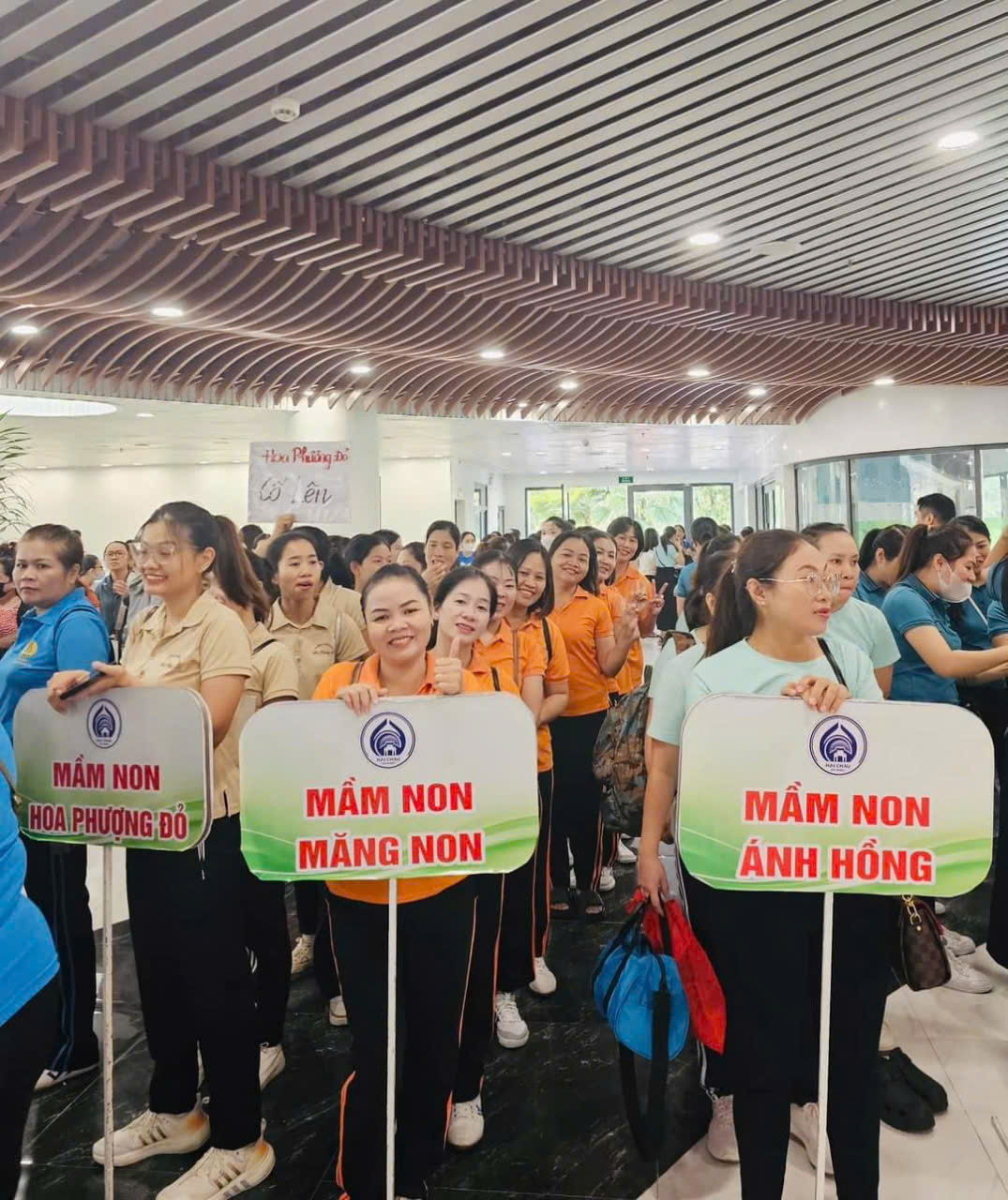 hinh the thao nha giao 2